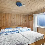 3 Bedroom Gorgeous In 펜션 *